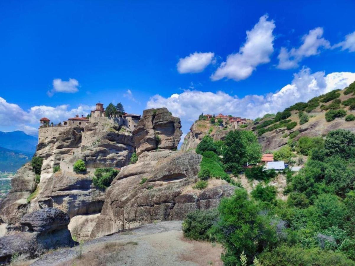 Апартаменты Enjoy Meteora One Калампака Экстерьер фото